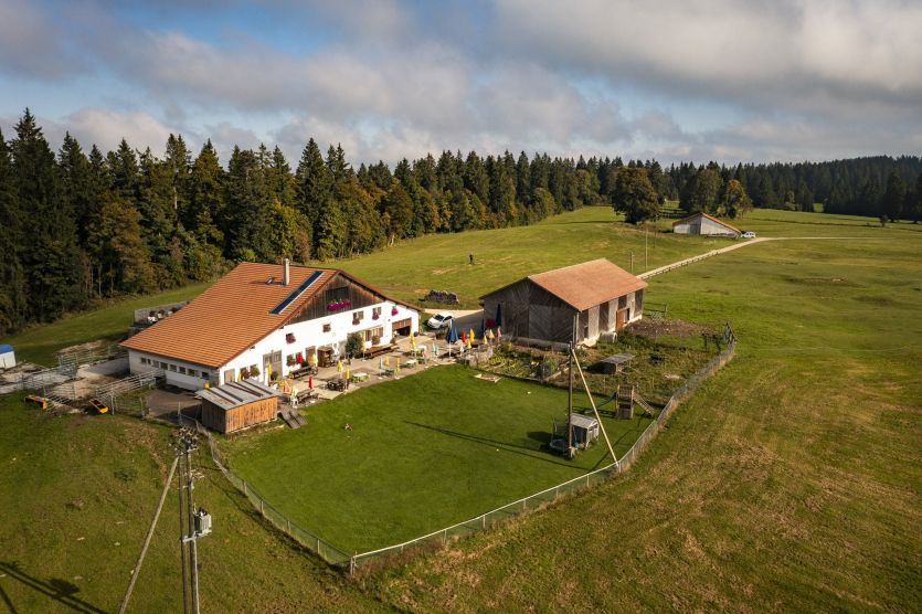 Drone aerial photo in Neuchâtel – IdealPC 2